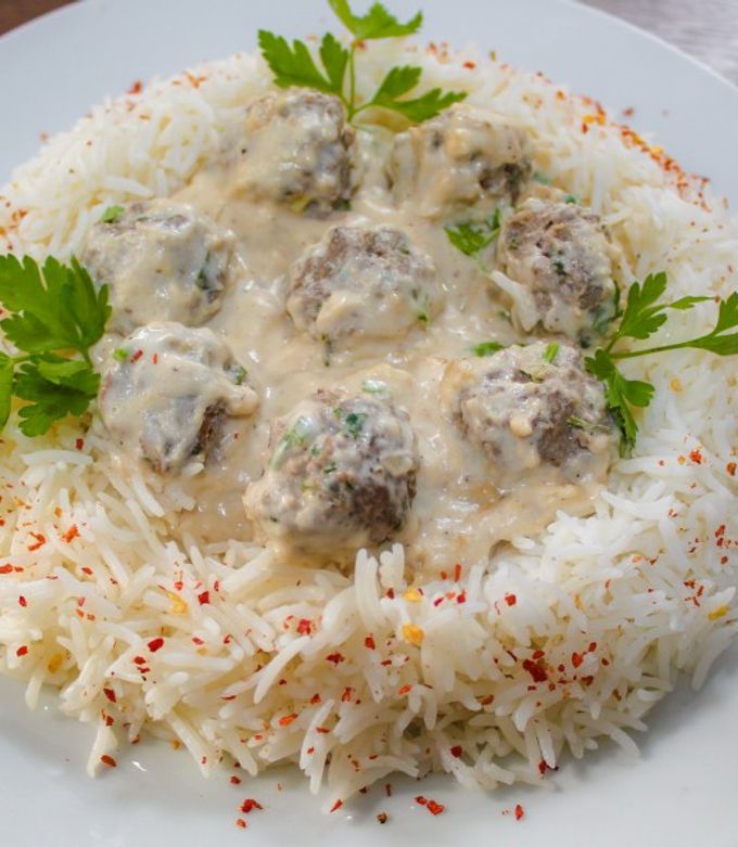 Meatballs & Potatoes in Tahini Gravy